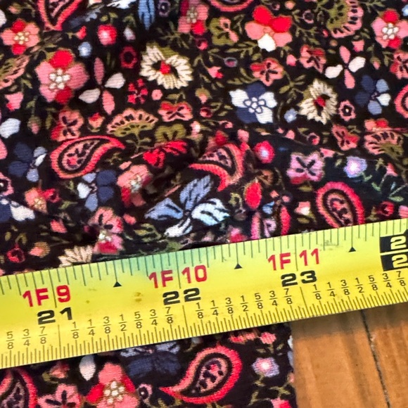 Philosophy Black and Red Floral Blouse - Picture 8 of 12